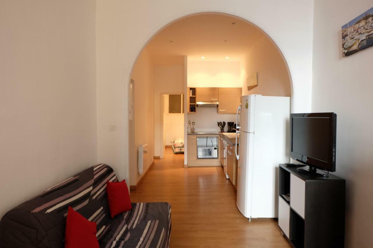 Cassis Loc - Appartement Meuble Ngoại thất bức ảnh